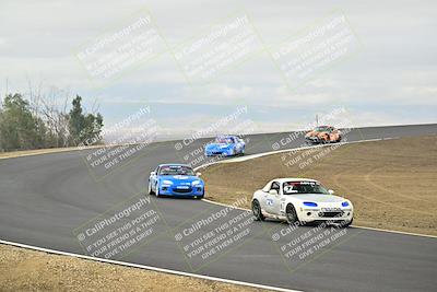 media/Jan-26-2025-CalClub SCCA (Sun) [[cfcea7df88]]/Group 1/Race/